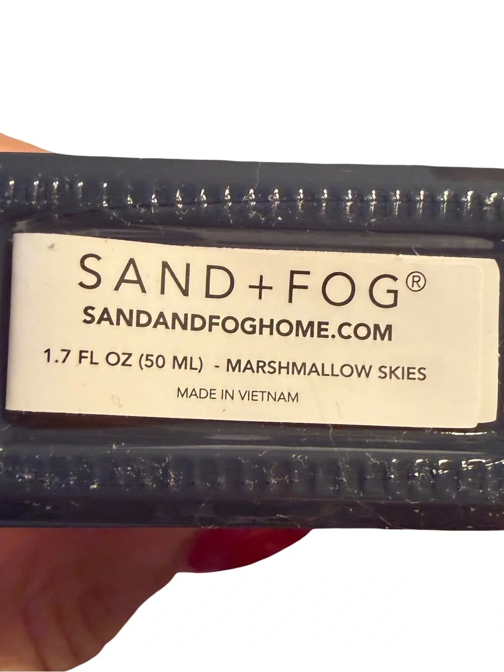 SAND + FOG NWT Qty 4 Marshmallow Skies Bath & Body Set - Navy & Gold Accents